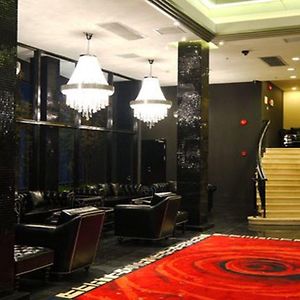 Elegance Bund Hotel